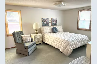 944 S Hampton Street, Fairmont, MN 56031 - Photo 7