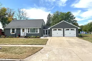 944 S Hampton St, Fairmont, MN 56031 - Photo 1