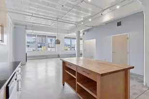 225 9th St E, Saint Paul, MN 55101 - Photo 1