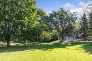 5767 Vine Hill Rd, Minnetonka, MN 55345 - Photo 3