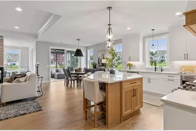 118 Spring Farm Road, North Oaks, MN 55127 - Photo 7