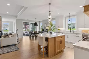 118 Spring Farm Rd, North Oaks, MN 55127 - Photo 7