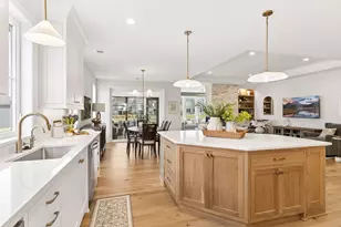 118 Spring Farm Rd, North Oaks, MN 55127 - Photo 3