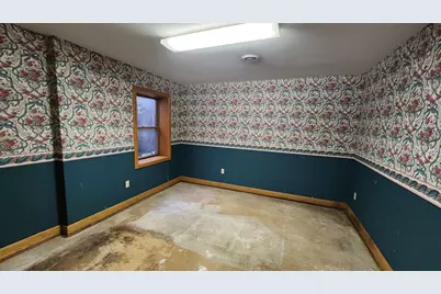 919 3rd Avenue SW, Pipestone, MN 56164 - Photo 57