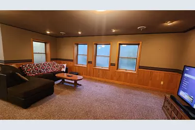 919 3rd Avenue SW, Pipestone, MN 56164 - Photo 49