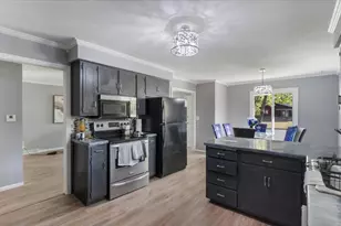 2917 Monroe Pl, Saint Cloud, MN 56303 - Photo 5