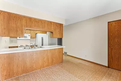 61 Windsor Court, New Brighton, MN 55112 - Photo 13