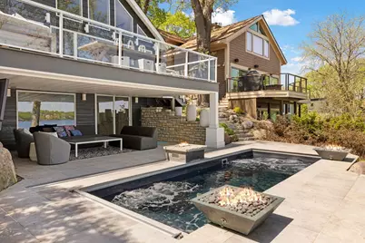 176 Peninsula Road, Medicine Lake, MN 55441 - Photo 3