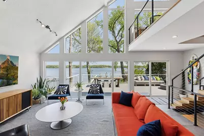 176 Peninsula Road, Medicine Lake, MN 55441 - Photo 5