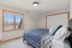 7 Bayhill Rd, Dellwood, MN 55110 - Photo 37