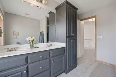 7 Bayhill Road, Dellwood, MN 55110 - Photo 41