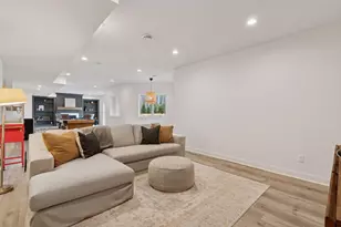 7 Bayhill Rd, Dellwood, MN 55110 - Photo 57