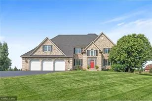 7 Bayhill Rd, Dellwood, MN 55110 - Photo 3