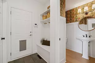 7 Bayhill Rd, Dellwood, MN 55110 - Photo 29