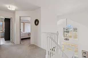 7 Bayhill Rd, Dellwood, MN 55110 - Photo 31