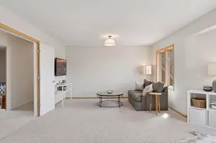 7 Bayhill Rd, Dellwood, MN 55110 - Photo 35