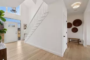 7 Bayhill Rd, Dellwood, MN 55110 - Photo 5