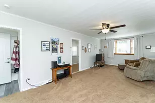 1646 2nd St SE, Rochester, MN 55904 - Photo 3