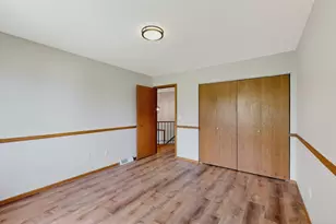 19 Elton Ridge Ct NW, Rochester, MN 55901 - Photo 19