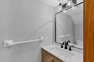 19 Elton Ridge Ct NW, Rochester, MN 55901 - Photo 15