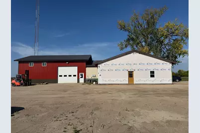 505 5th Avenue NW, Roseau, MN 56751 - Photo 1