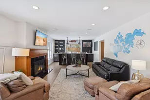 4360 Chimo East St, Deephaven, MN 55391 - Photo 11