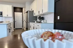 212 Junco Rd N, Lake Elmo, MN 55042 - Photo 5