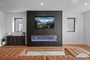 1919 Monroe St NE, Minneapolis, MN 55418 - Photo 11