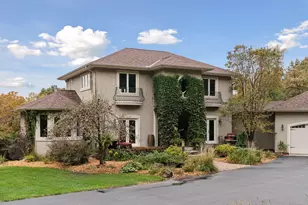 1334 27th St, Saint Joseph, WI 54016 - Photo 9