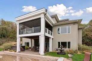 1334 27th St, Saint Joseph, WI 54016 - Photo 83