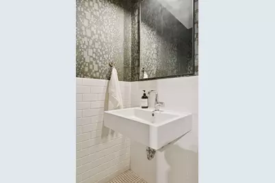 345 6th Avenue N #405, Minneapolis, MN 55401 - Photo 27