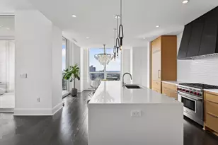 1111 W River Pkwy, Minneapolis, MN 55415 - Photo 3