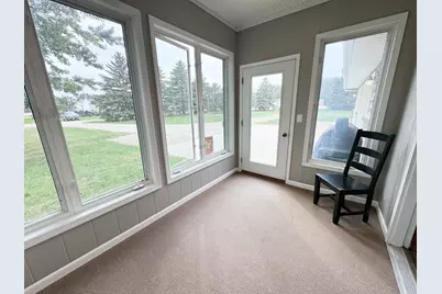 105 N 1st Avenue, Wilmont, MN 56185 - Photo 3