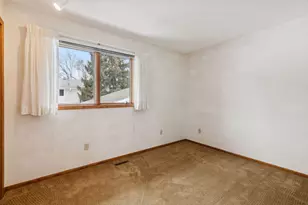 13725 Oakland Dr, Burnsville, MN 55337 - Photo 31