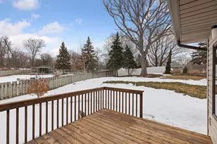 13725 Oakland Dr, Burnsville, MN 55337 - Photo 23
