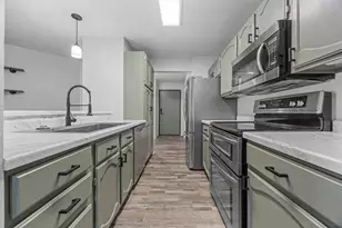 2535 25th St S, Fargo,  58103 - Photo 9