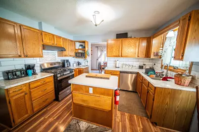 1525 Wabasha Ave, Saint Charles, MN 55972 - Photo 5