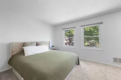 2644 Zarthan Avenue S, Saint Louis Park, MN 55416 - Photo 11