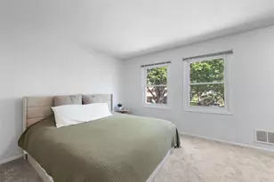 2644 Zarthan Ave S, Saint Louis Park, MN 55416 - Photo 11