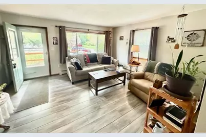 305 Oak Street, Lucan, MN 56255 - Photo 9