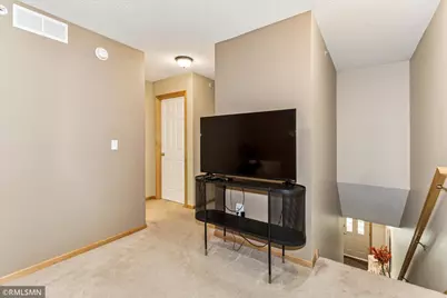 8064 Golden Valley Road, Golden Valley, MN 55427 - Photo 23