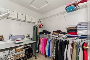 8064 Golden Valley Rd, Golden Valley, MN 55427 - Photo 19