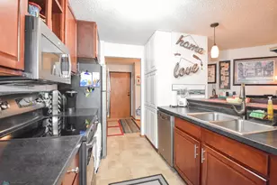 2535 25th St S, Fargo,  58103 - Photo 13