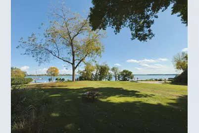 2040 N Shore Drive, Wayzata, MN 55391 - Photo 27