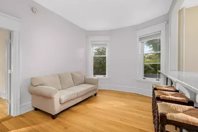 579 Summit Avenue #105, Saint Paul, MN 55102 - Photo 5