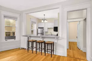 579 Summit Ave, Saint Paul, MN 55102 - Photo 7