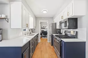 5741 Perry Ave N, Crystal, MN 55429 - Photo 11