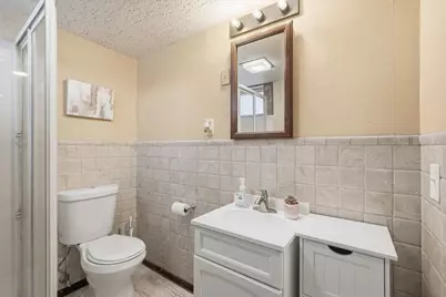 5741 Perry Avenue N, Crystal, MN 55429 - Photo 31