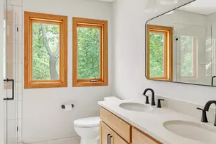 1527 Clarendon Dr, Wayzata, MN 55391 - Photo 37