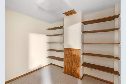 1527 Clarendon Drive, Wayzata, MN 55391 - Photo 43